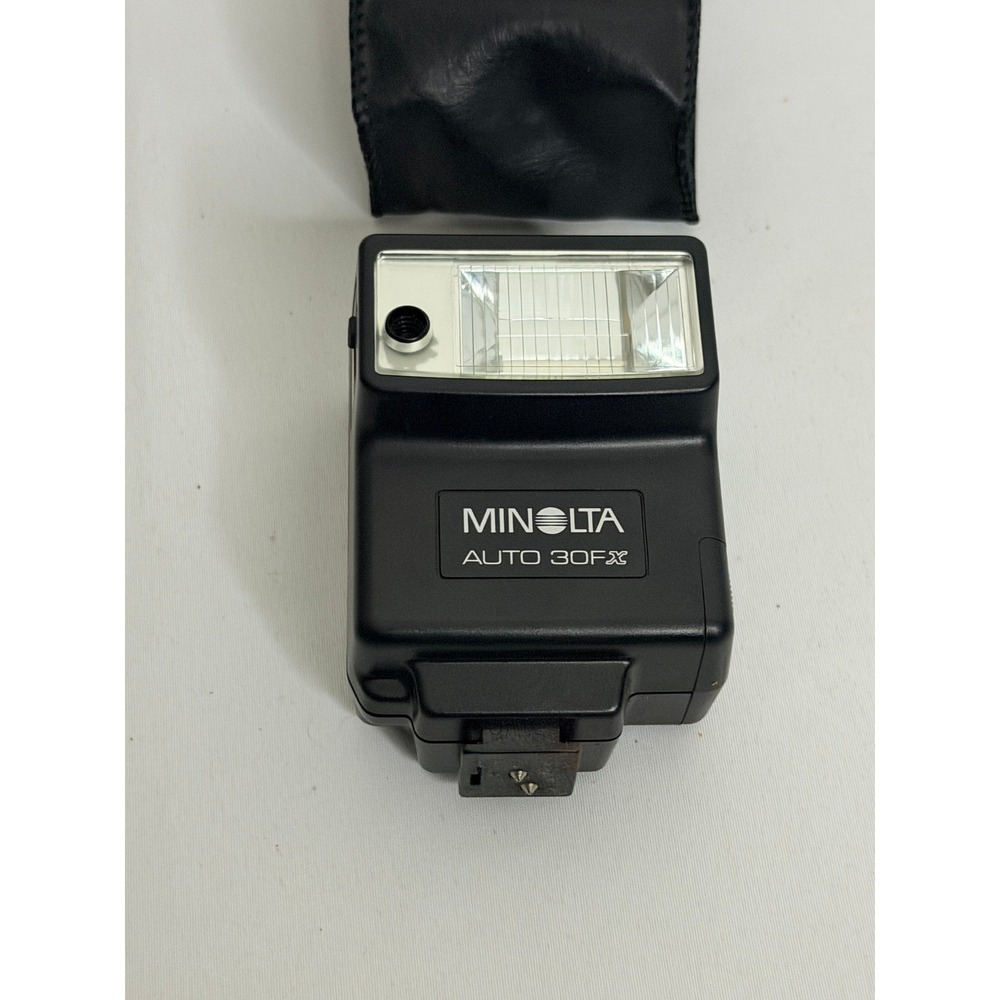 Minolta Auto 30PX Camera Flash Black Vintage Shoe Mount Accessory Untested